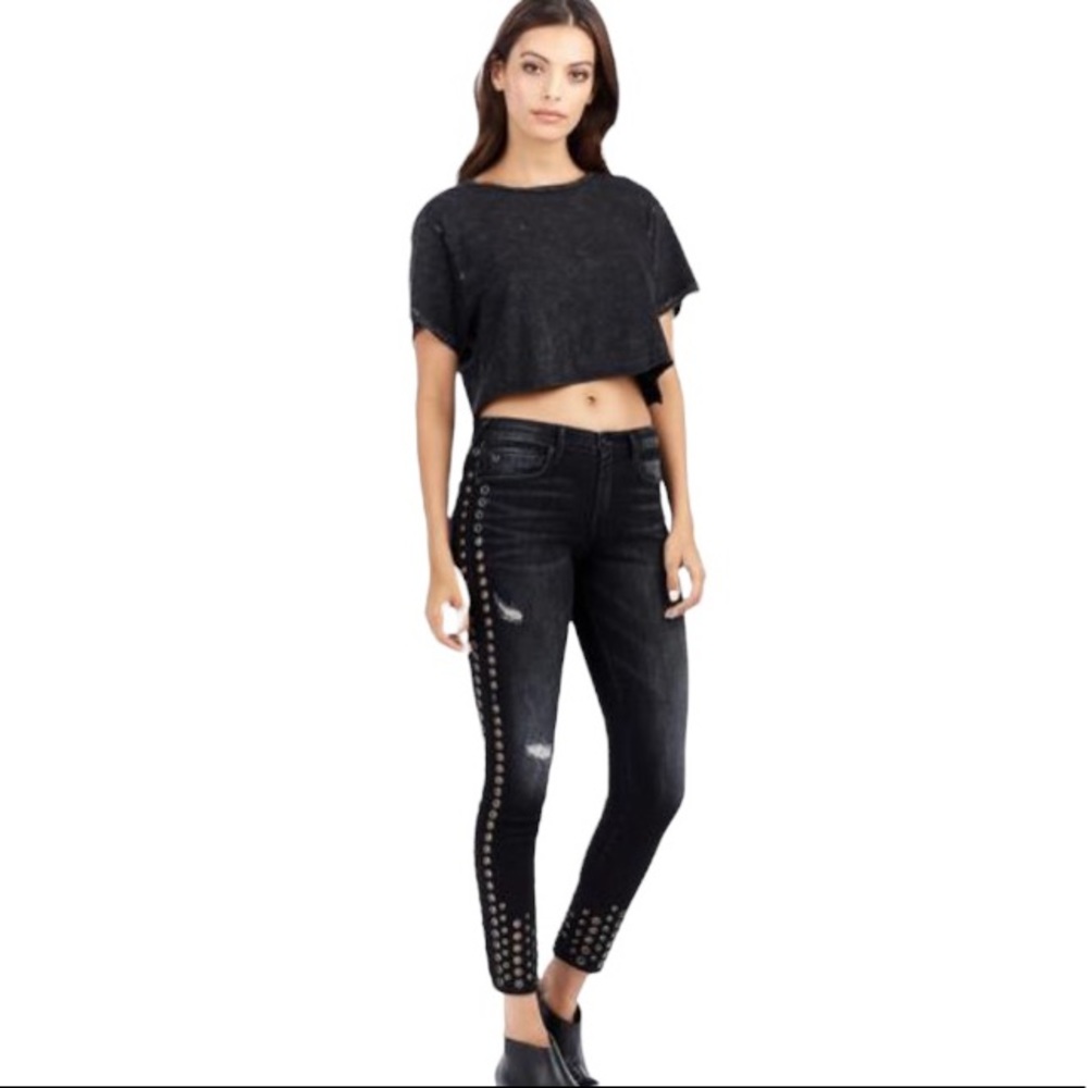 TRUE RELIGION Feathered Black Jennie Curvy Ankle Embellished Jeans Size 32